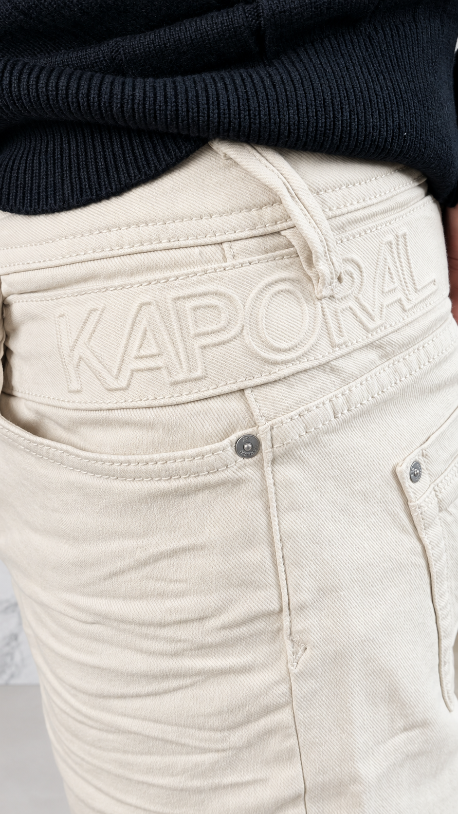 MONARCH STRAIGHT JEANS — ÉCRU