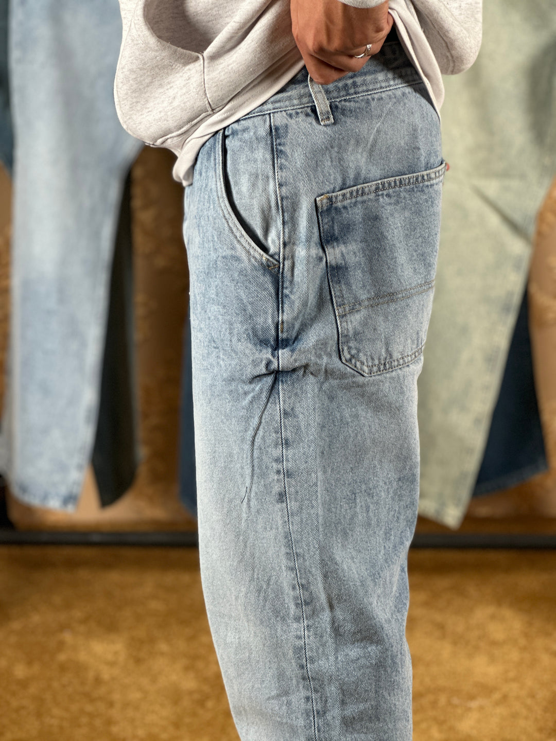 SKYLINE BAGGY JEANS