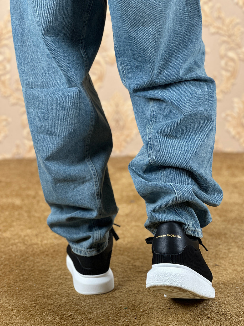 ZENITH BALLOON BAGGY JEANS