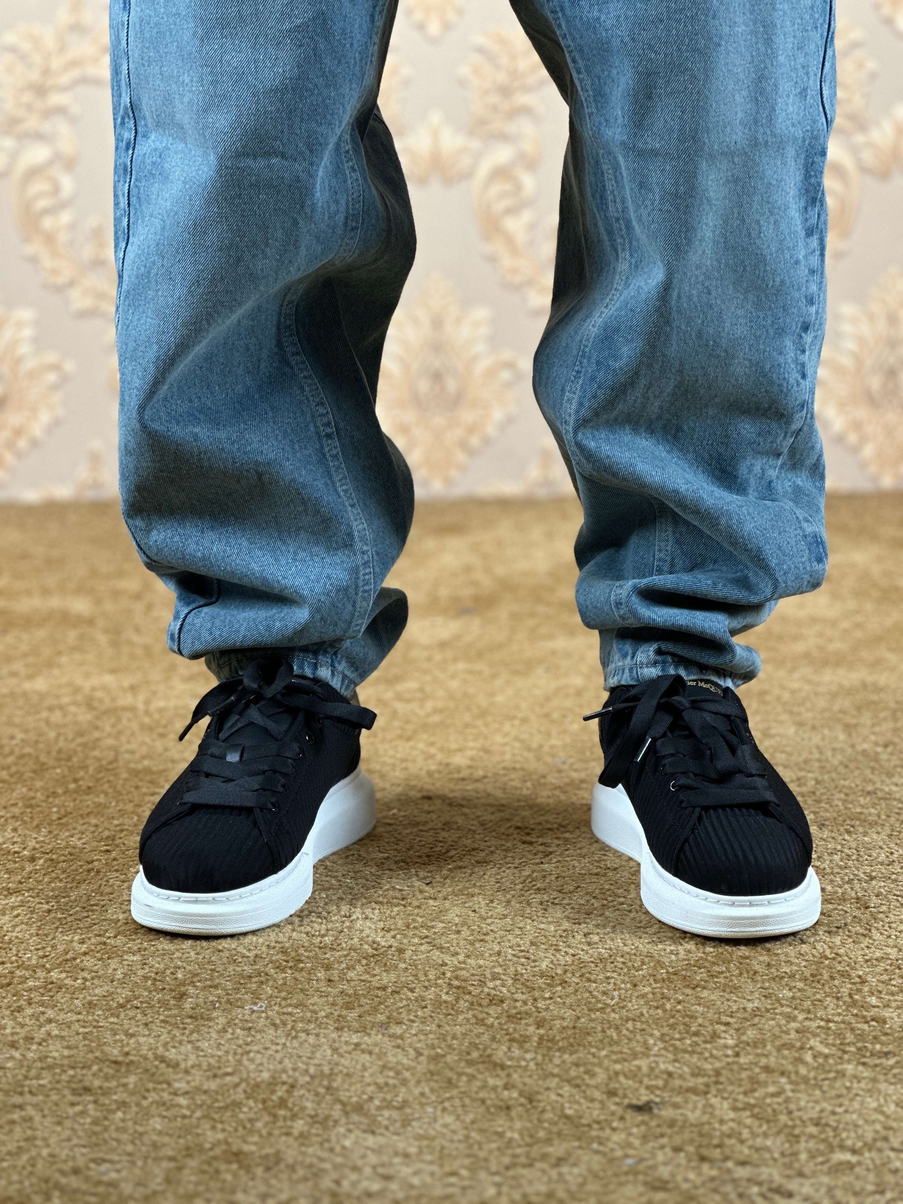 ZENITH BALLOON BAGGY JEANS