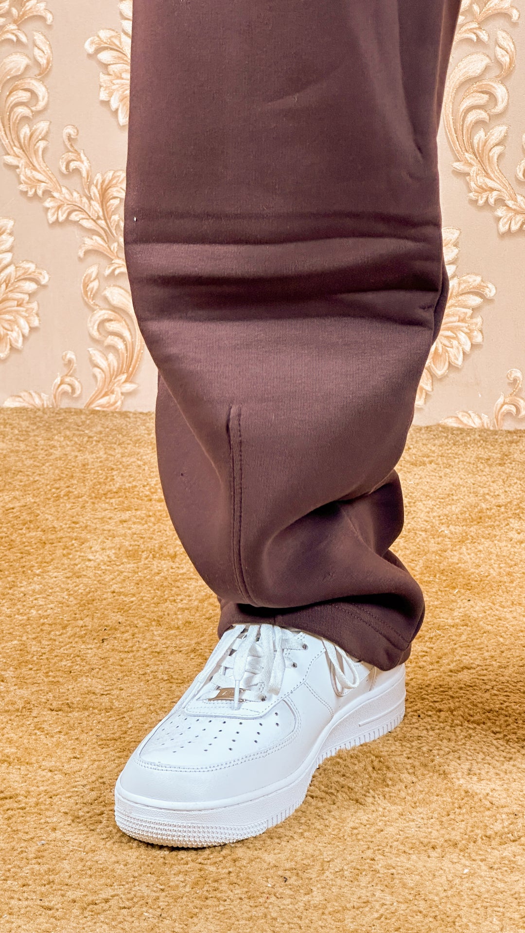 VALLEY WIDE BAGGY JOGGERS MARRON