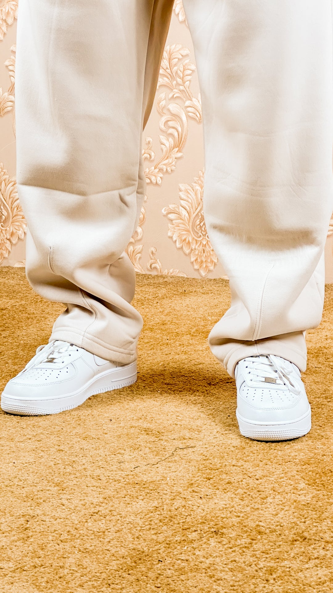 VALLEY WIDE BAGGY JOGGERS BEIGE