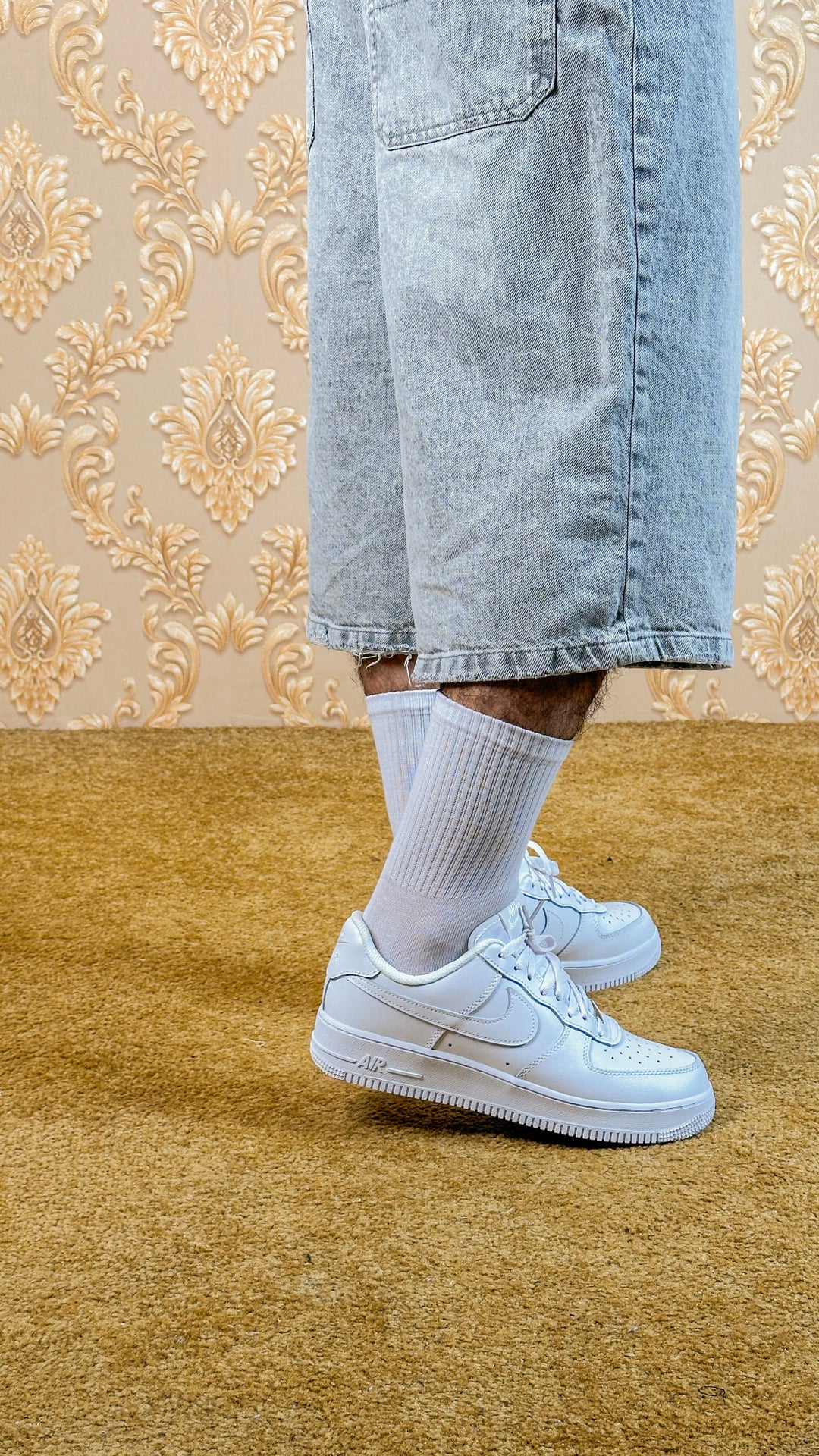 Short Baggy Jeans Simple