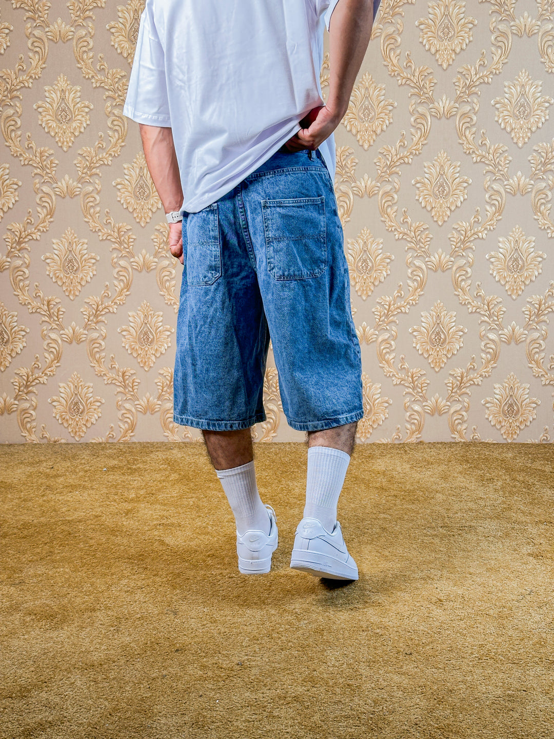 Short Baggy Jeans Simple