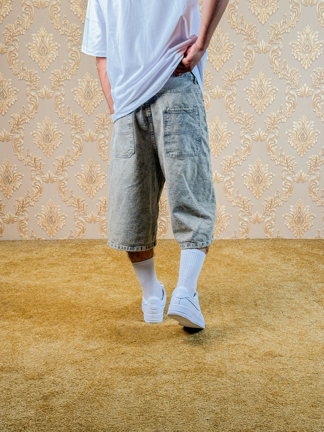 Short Baggy Jeans Simple