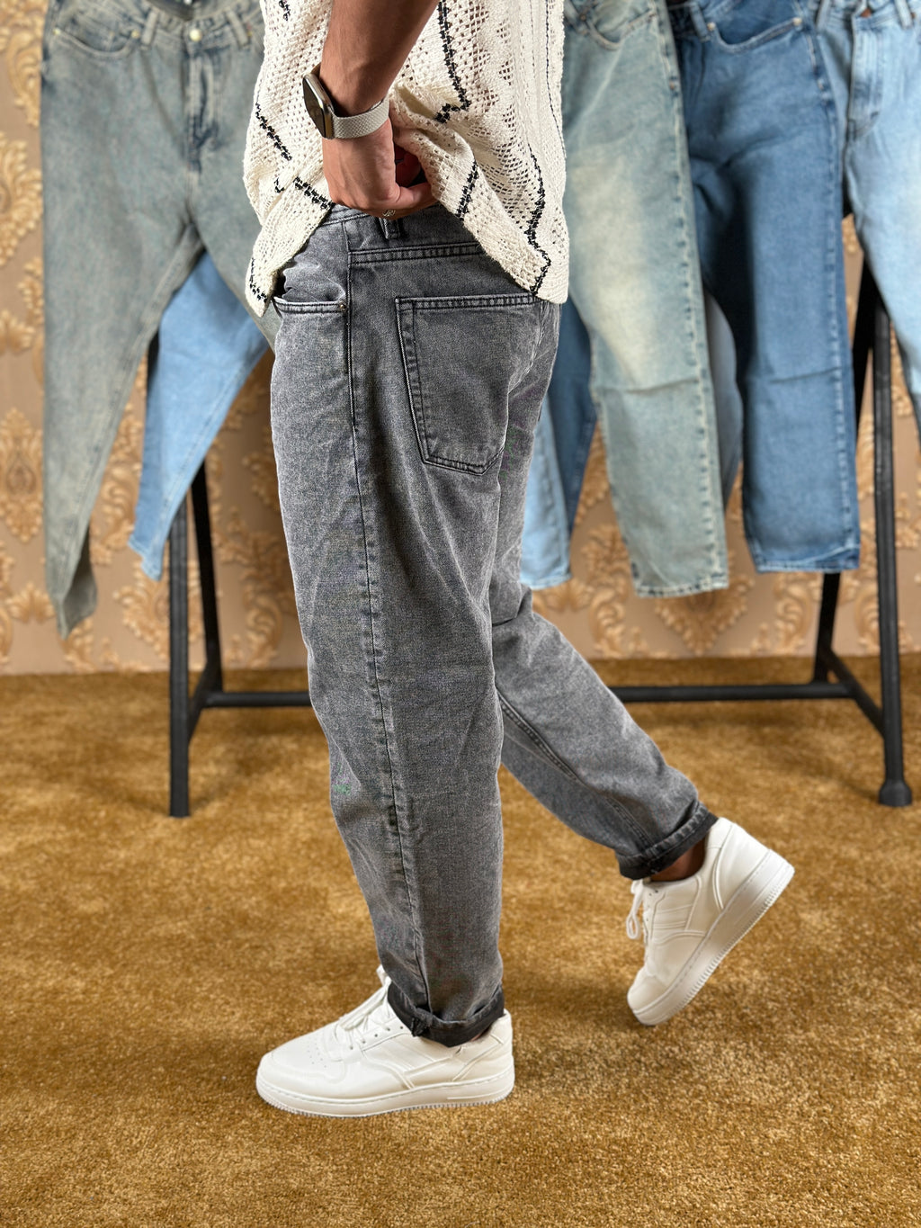 CONCRETE WAVE BOYFRIEND JEANS