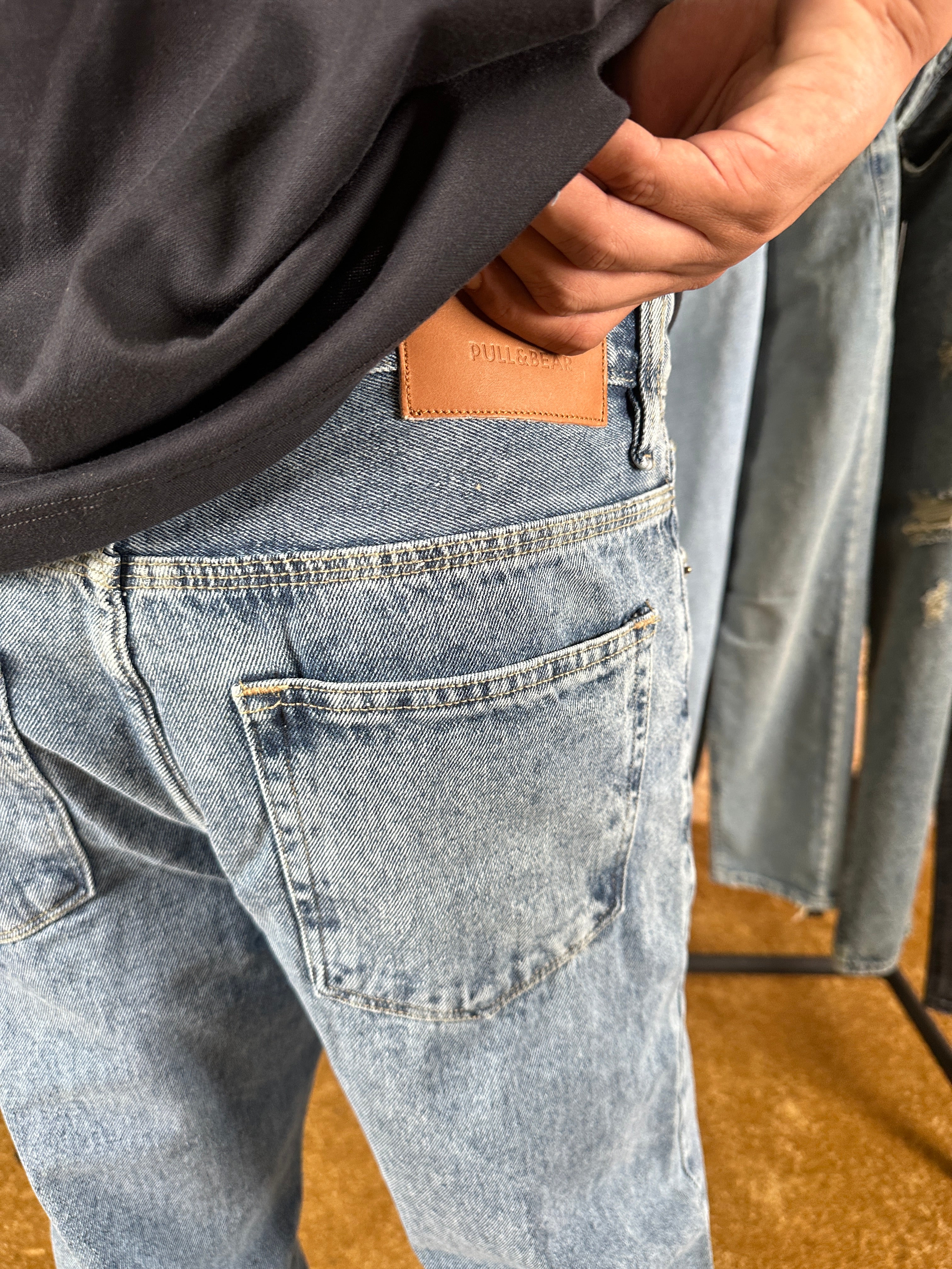 VINTAGE BREEZE BAGGY JEANS