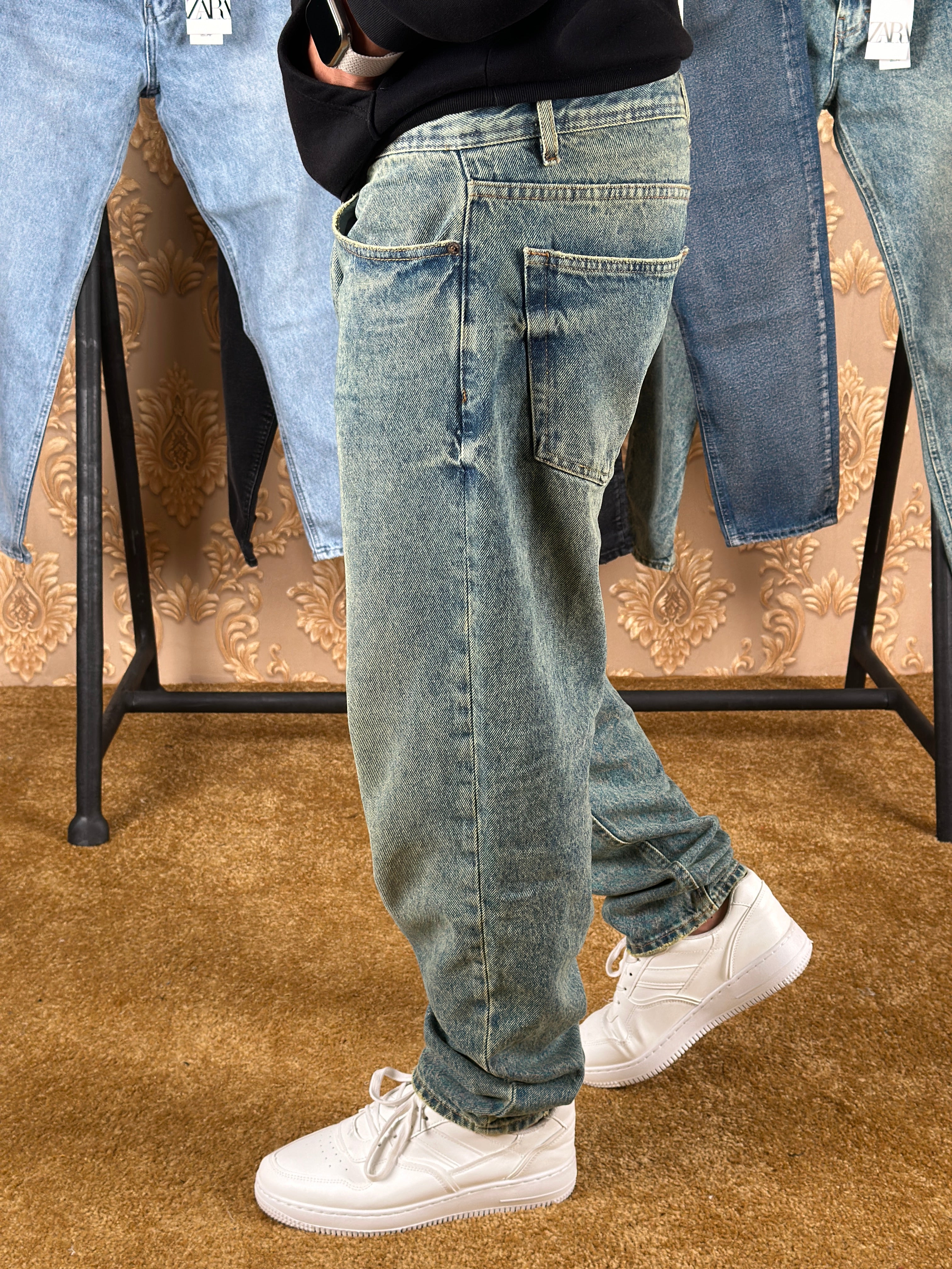 DESERT WASH BOYFRIEND JEANS