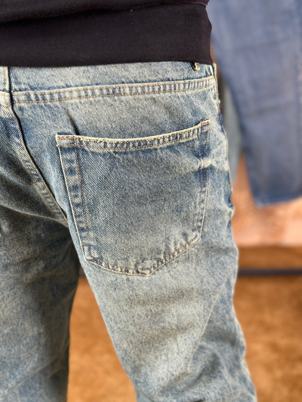 DESERT WASH BOYFRIEND JEANS