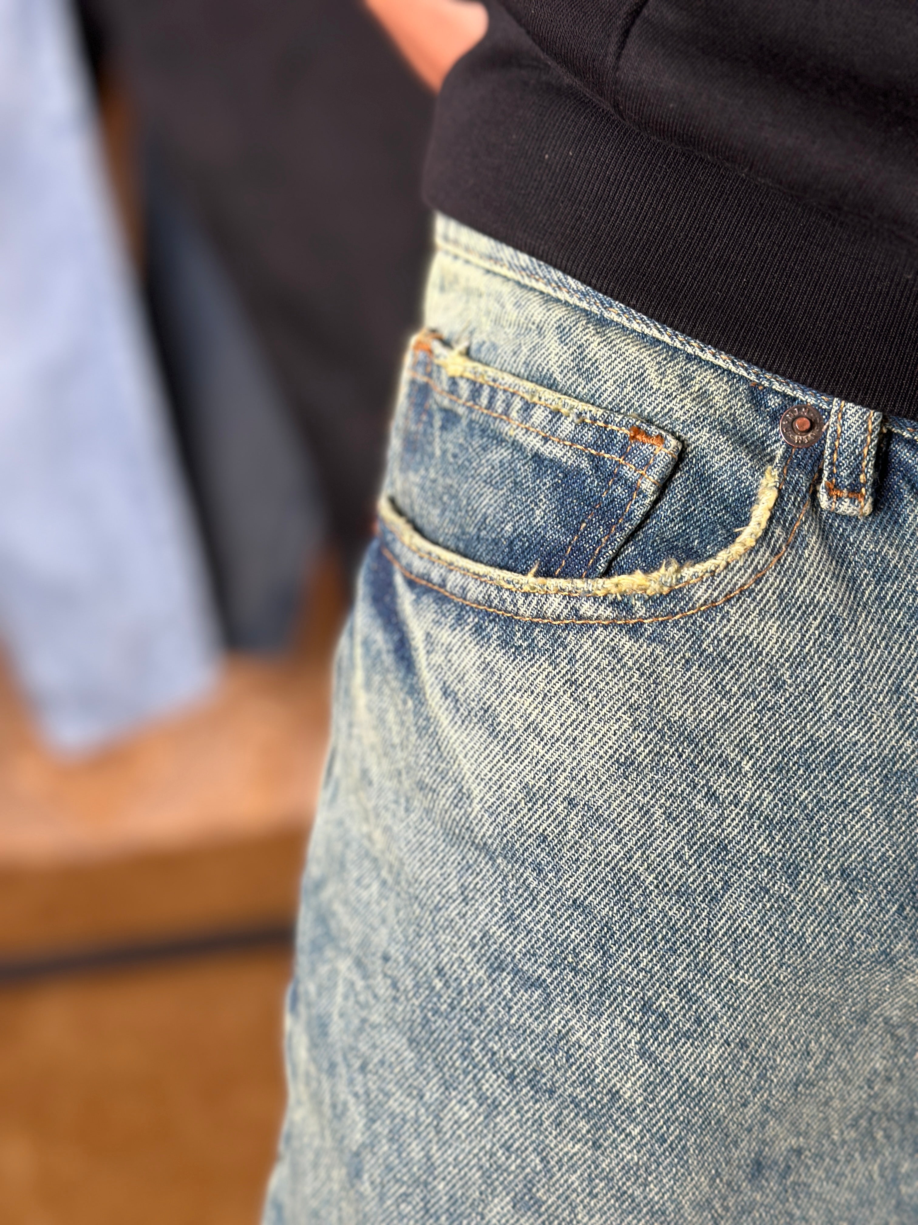 DESERT WASH BOYFRIEND JEANS