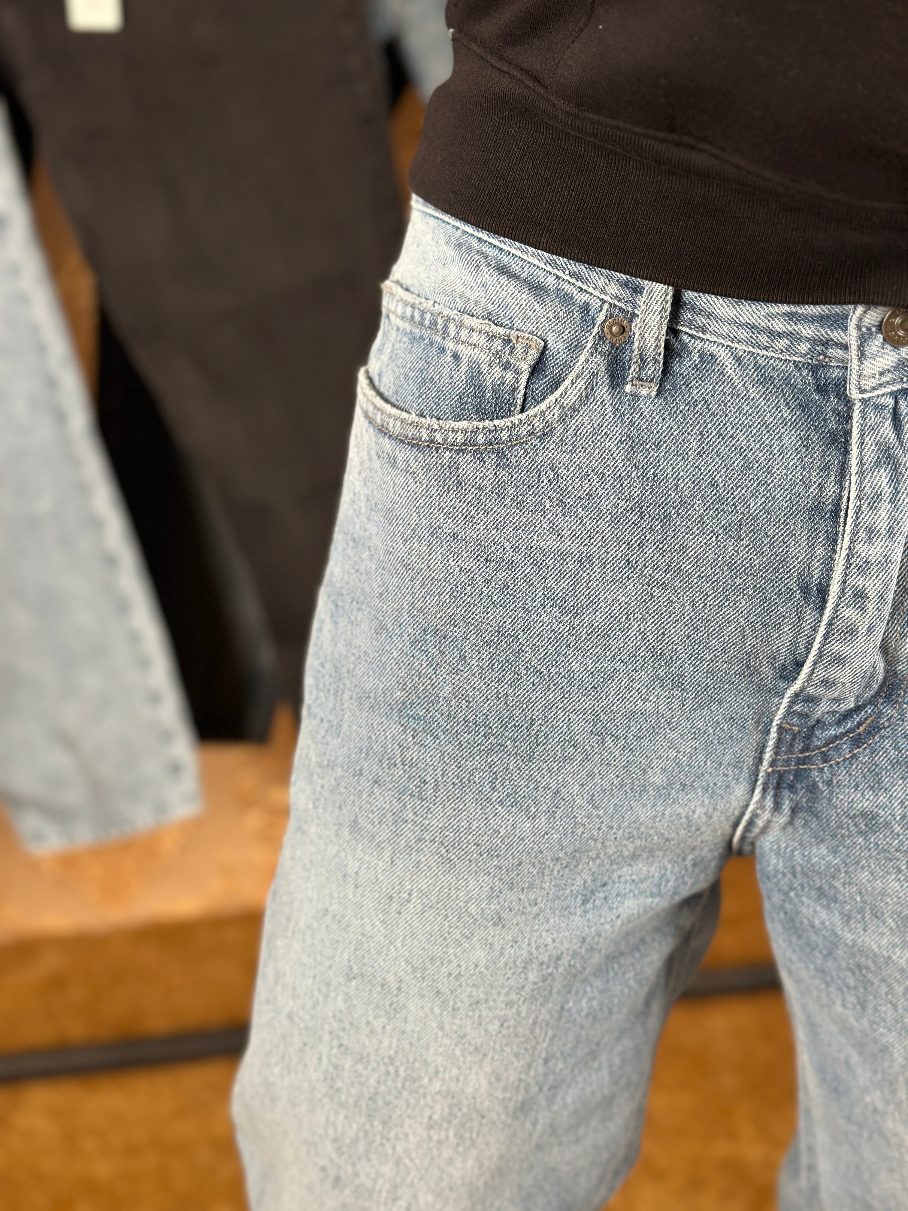 SUNDAY BLUES BOYFRIEND JEANS